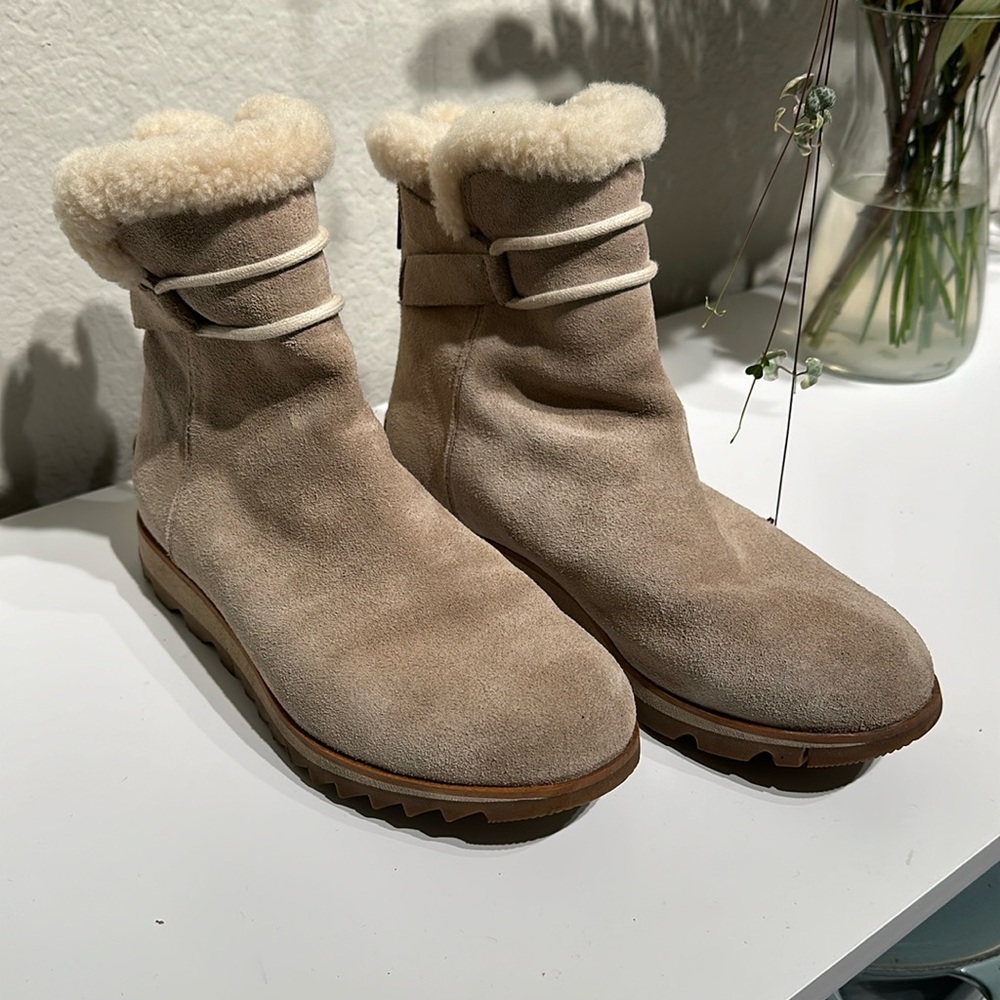 Sorel Harlow Bootie Cozy Waterproof (Size 8)